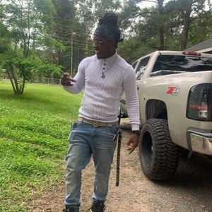 Meet your Posher, Tyler